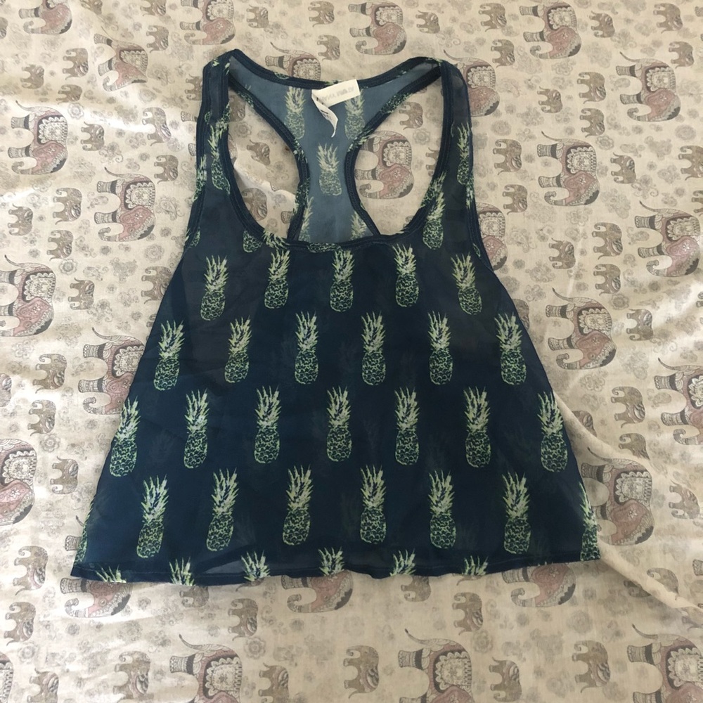 *DONATING SOON* Pineapple tank top